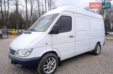 Вантажний фургон Mercedes-Benz Sprinter 2000 в Вінниці