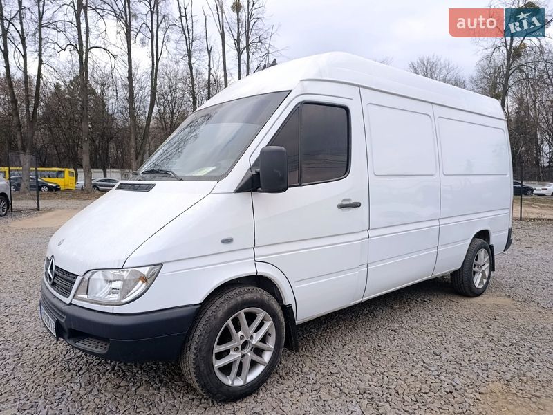 Mercedes-Benz Sprinter 2000