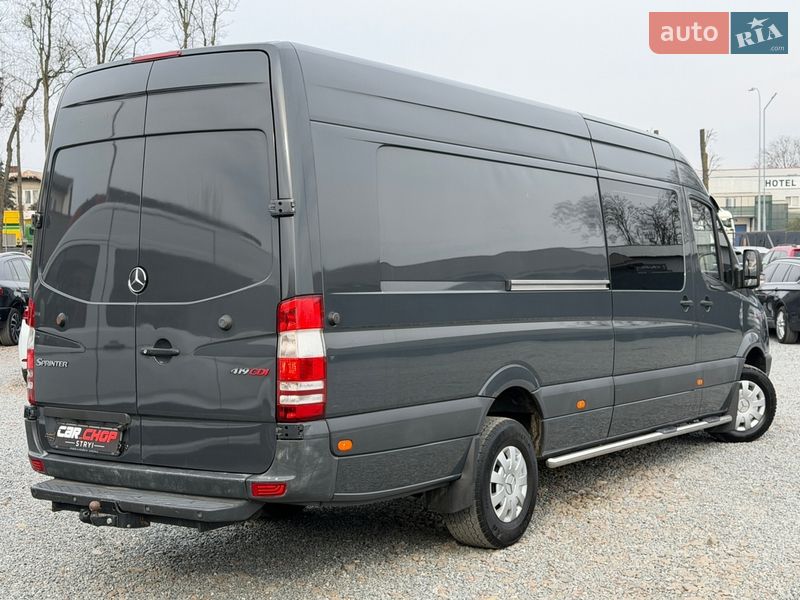 Микроавтобус Mercedes-Benz Sprinter 2011 в Стрые