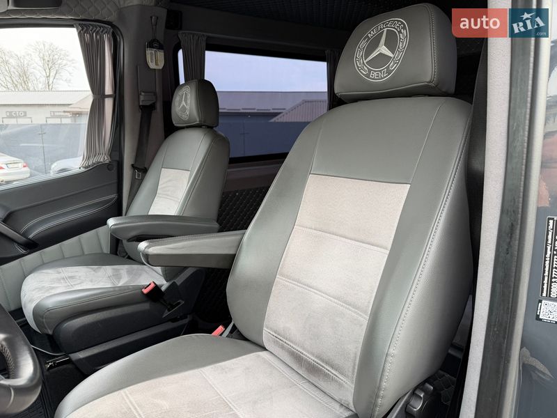 Микроавтобус Mercedes-Benz Sprinter 2011 в Стрые