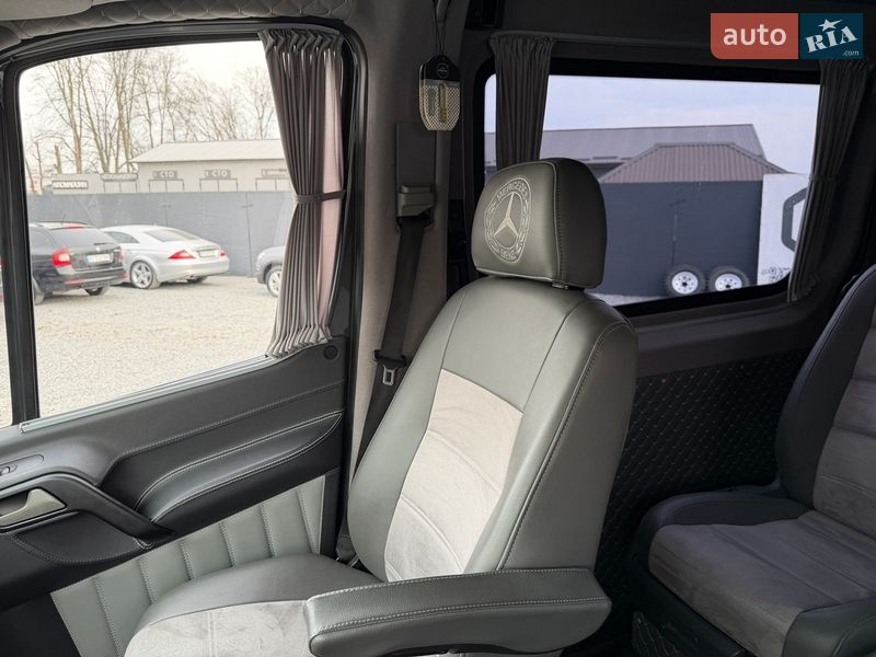 Микроавтобус Mercedes-Benz Sprinter 2011 в Стрые