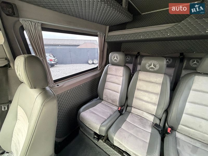 Микроавтобус Mercedes-Benz Sprinter 2011 в Стрые