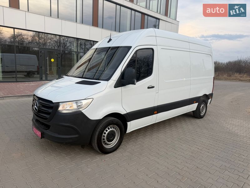 Грузовой фургон Mercedes-Benz Sprinter 2019 в Ровно фото Грузовой фургон Mercedes-Benz Sprinter 2019 в Ровно