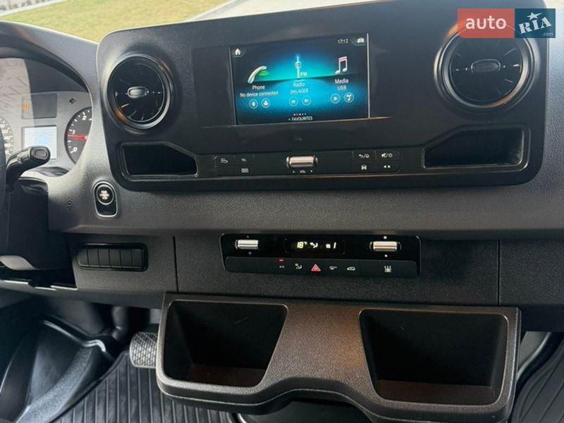 Грузовой фургон Mercedes-Benz Sprinter 2019 в Ровно фото 24 Грузовой фургон Mercedes-Benz Sprinter 2019 в Ровно