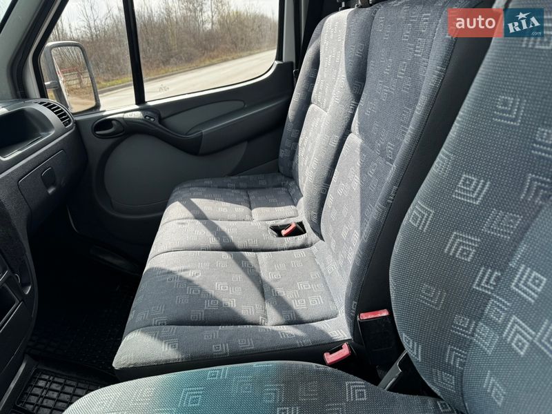 Грузовой фургон Mercedes-Benz Sprinter 2004 в Виннице