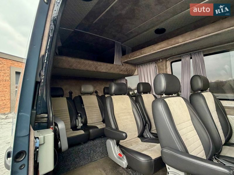 Минивэн Mercedes-Benz Sprinter 2019 в Черновцах