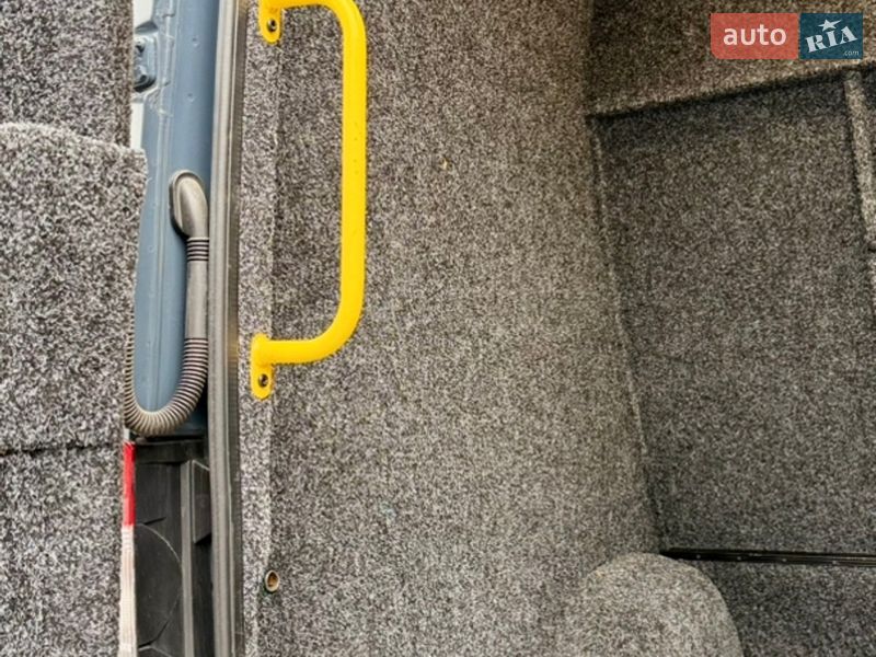 Минивэн Mercedes-Benz Sprinter 2019 в Черновцах