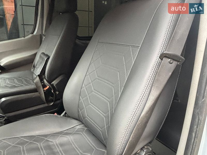 Микроавтобус Mercedes-Benz Sprinter 2007 в Тячеве фото 5 Микроавтобус Mercedes-Benz Sprinter 2007 в Тячеве