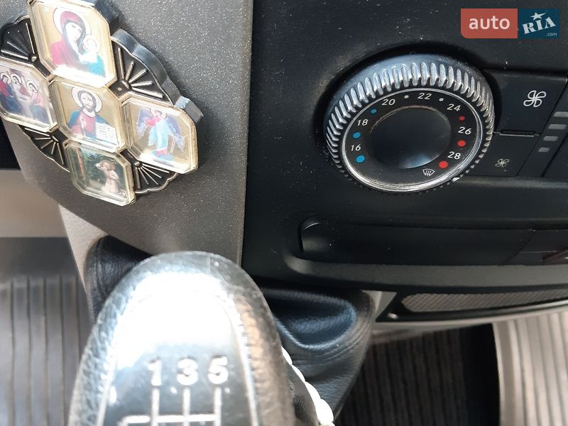 Грузопассажирский фургон Mercedes-Benz Sprinter 2011 в Николаеве