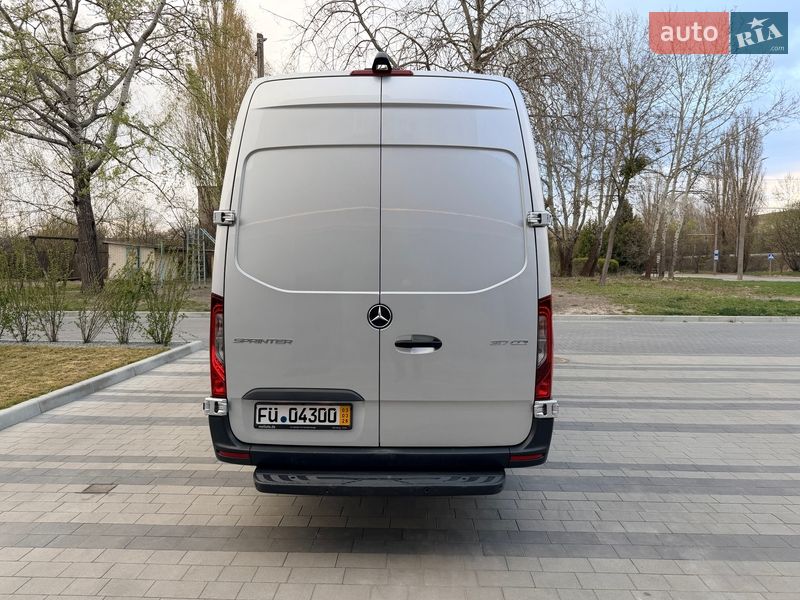 Грузовой фургон Mercedes-Benz Sprinter 2022 в Луцке