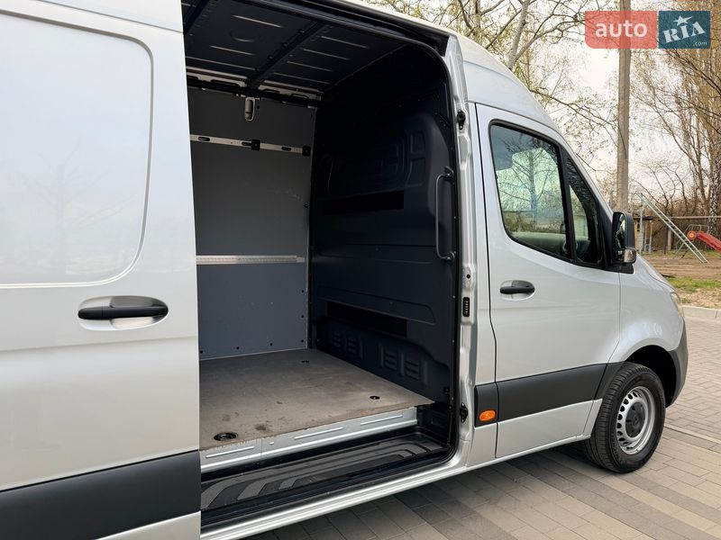 Грузовой фургон Mercedes-Benz Sprinter 2022 в Луцке