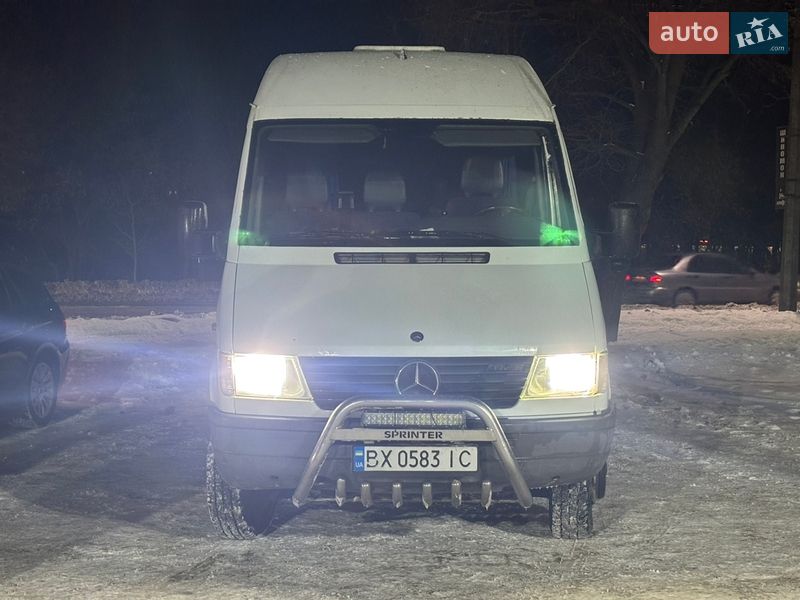 Грузопассажирский фургон Mercedes-Benz Sprinter 1999 в Хмельницком