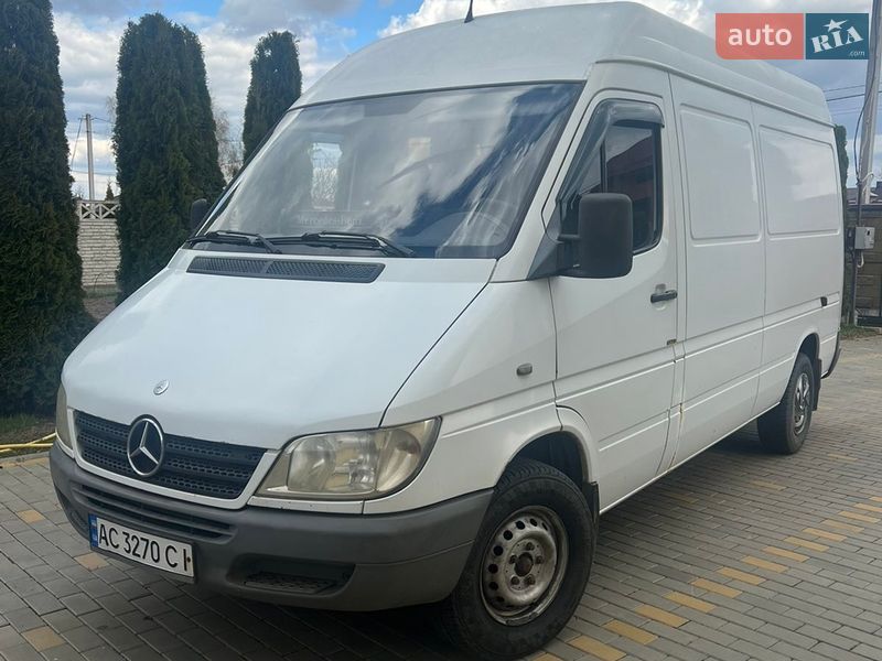 Mercedes-Benz Sprinter 2005