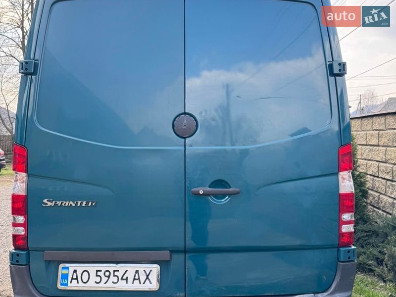 Минивэн Mercedes-Benz Sprinter 2007 в Ужгороде фото 4 Минивэн Mercedes-Benz Sprinter 2007 в Ужгороде