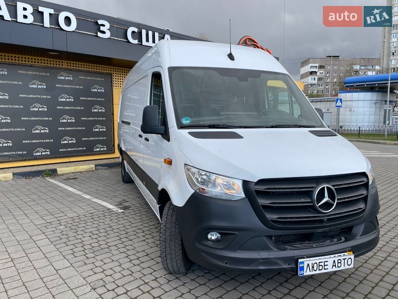 Грузовой фургон Mercedes-Benz Sprinter 2023 в Львове
