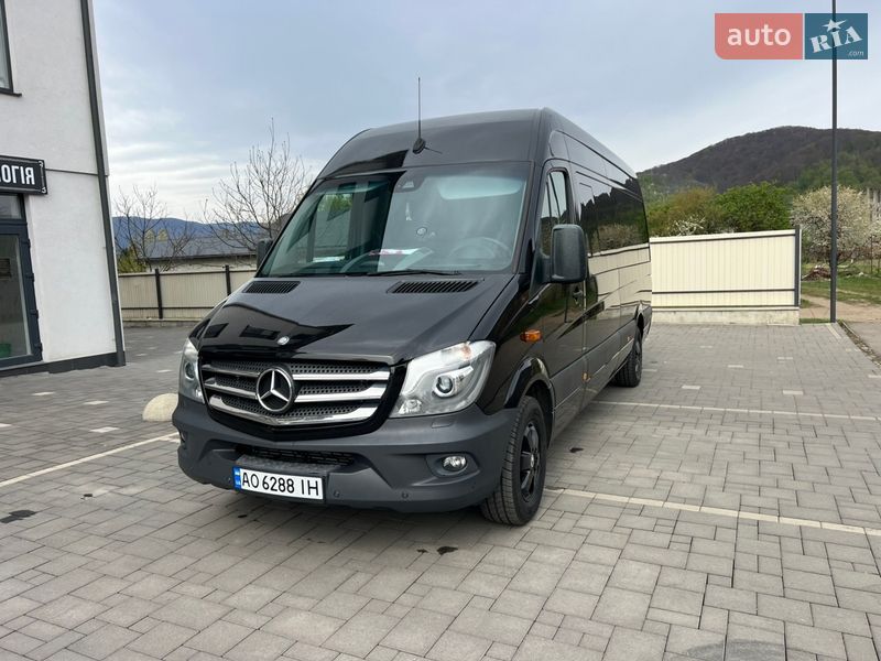 Микроавтобус Mercedes-Benz Sprinter 2017 в Сваляве