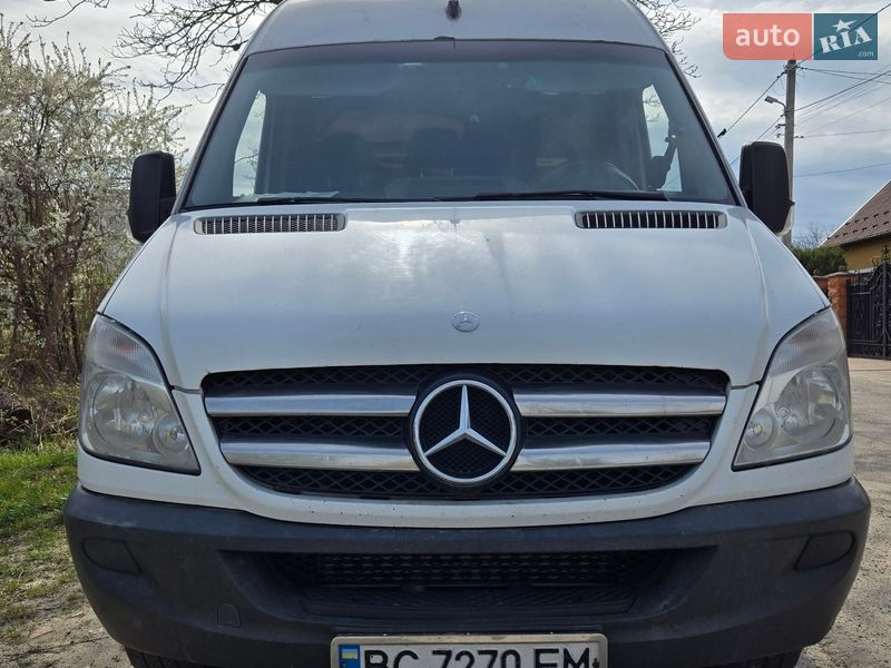 Грузовой фургон Mercedes-Benz Sprinter 2013 в Самборе фото 2 Грузовой фургон Mercedes-Benz Sprinter 2013 в Самборе