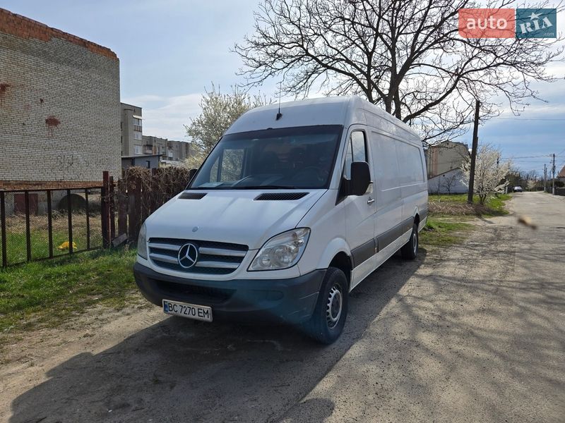 Грузовой фургон Mercedes-Benz Sprinter 2013 в Самборе фото 4 Грузовой фургон Mercedes-Benz Sprinter 2013 в Самборе