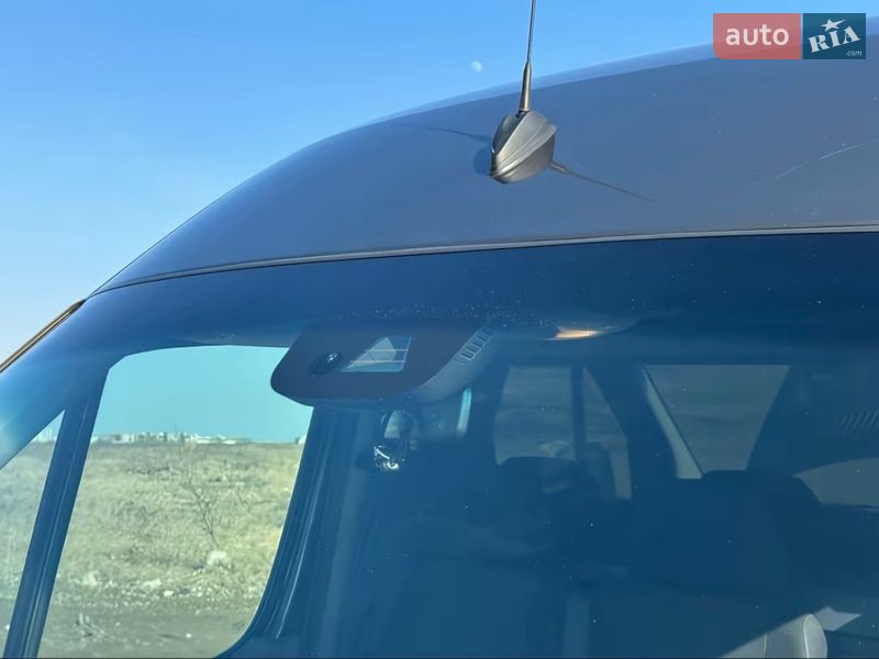 Микроавтобус Mercedes-Benz Sprinter 2014 в Софиевской Борщаговке фото 33 Микроавтобус Mercedes-Benz Sprinter 2014 в Софиевской Борщаговке