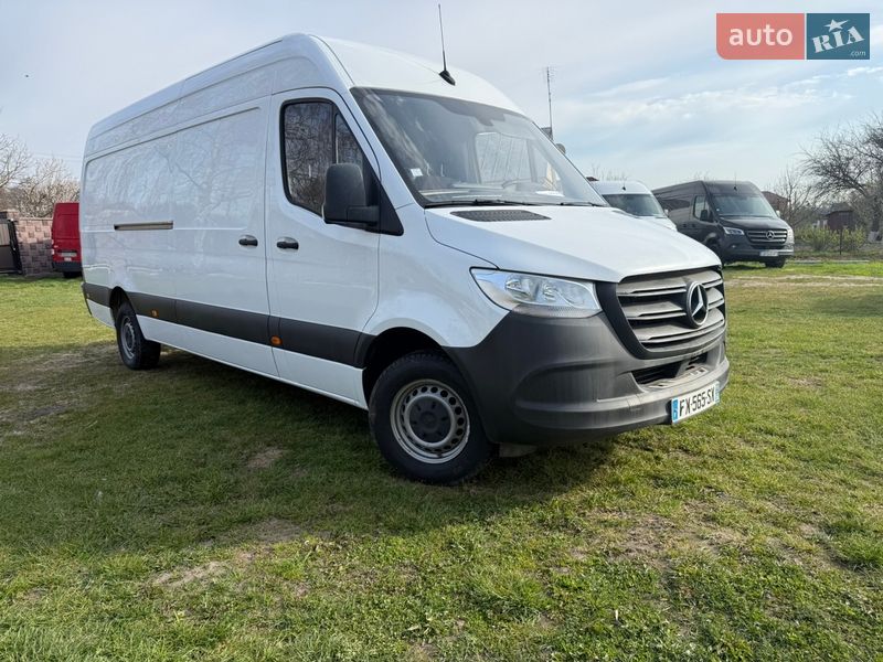 Mercedes-Benz Sprinter 2021
