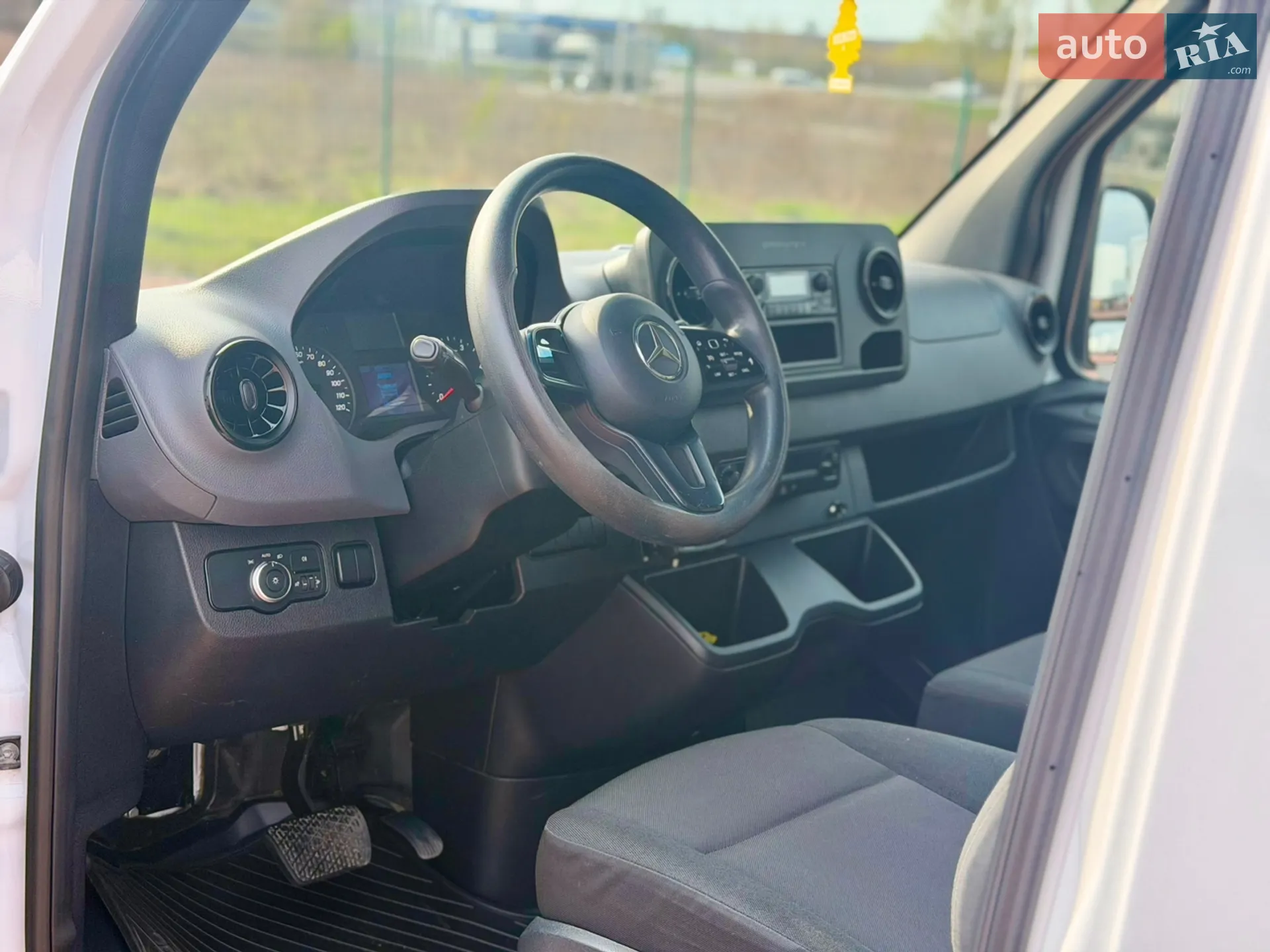2021 Mercedes-Benz Sprinter - мініатюра 21