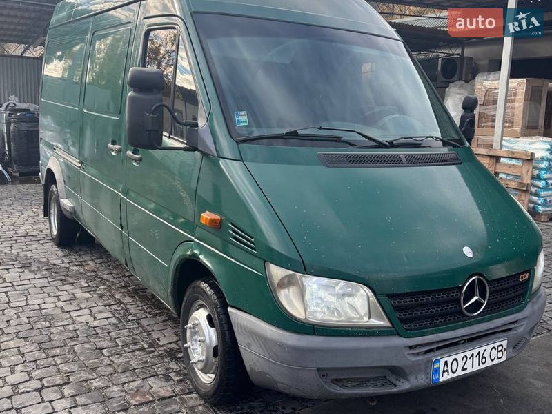 Mercedes-Benz Sprinter 2003