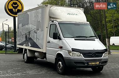 Грузовой фургон Mercedes-Benz Sprinter 2004 в Черновцах
