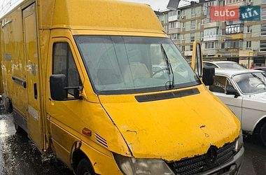 Вантажний фургон Mercedes-Benz Sprinter 2002 в Дніпрі