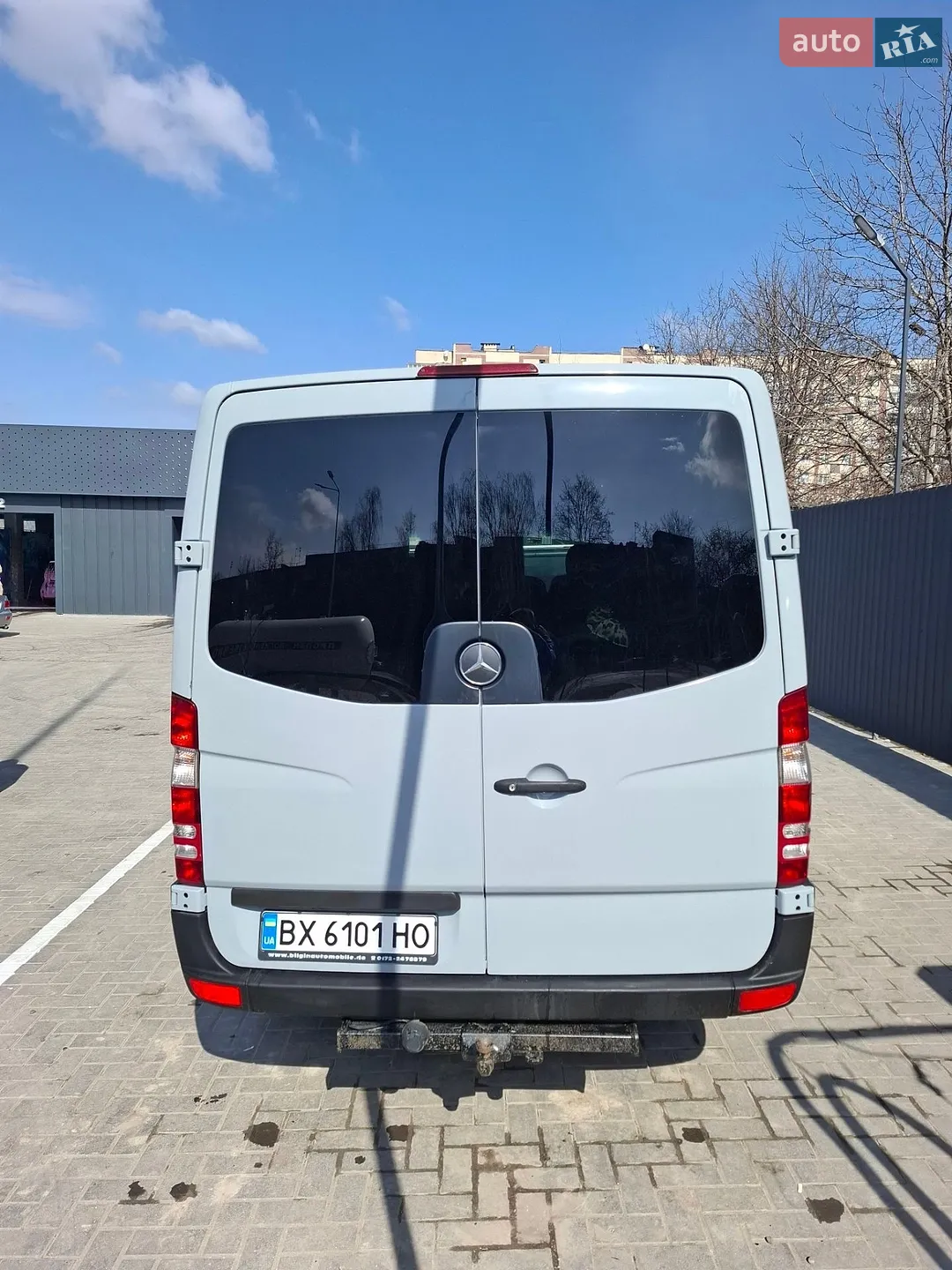 2010 Mercedes-Benz Sprinter - мініатюра 2