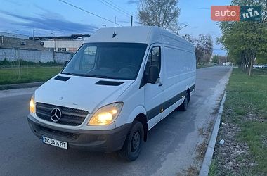 Грузовой фургон Mercedes-Benz Sprinter 2009 в Вышгороде