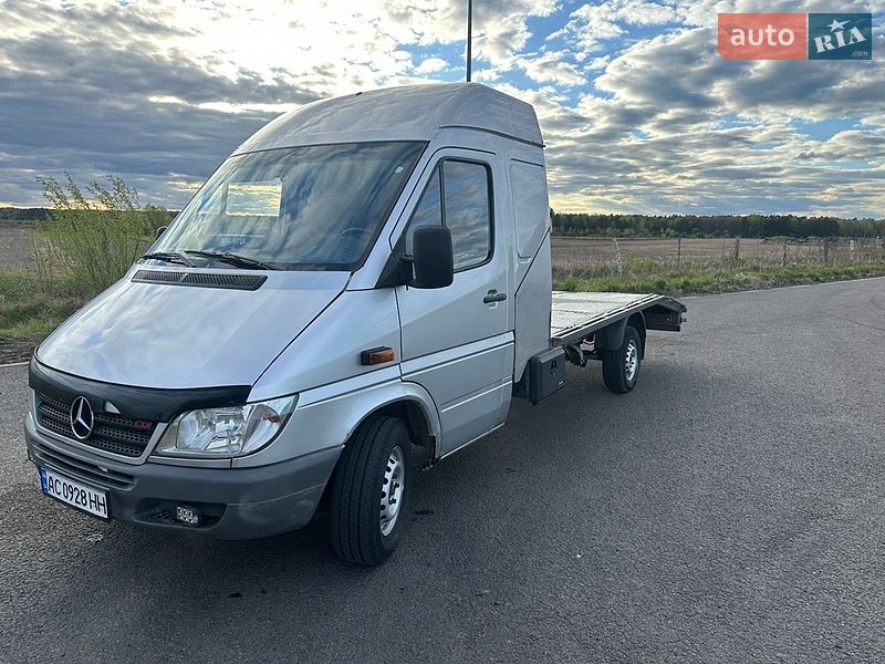 Mercedes-Benz Sprinter 2005