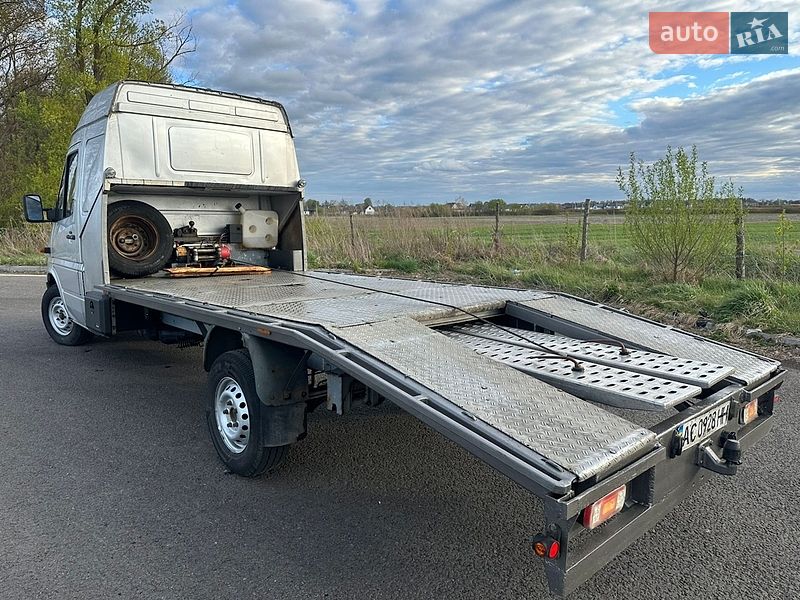 Эвакуатор Mercedes-Benz Sprinter 2005 в Луцке