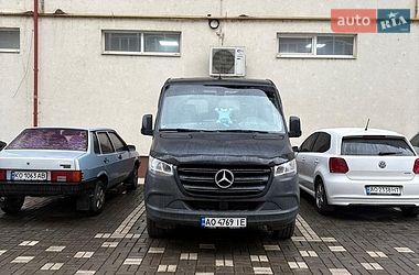 Минивэн Mercedes-Benz Sprinter 2020 в Сваляве