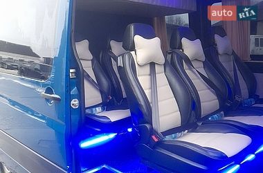 Минивэн Mercedes-Benz Sprinter 2011 в Шумске