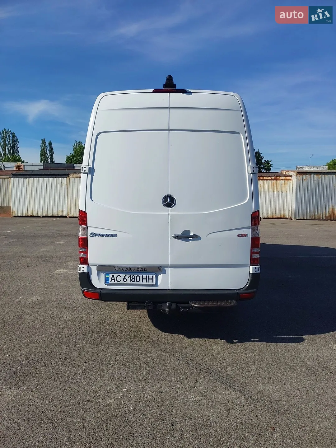 2011 Mercedes-Benz Sprinter - мініатюра 3
