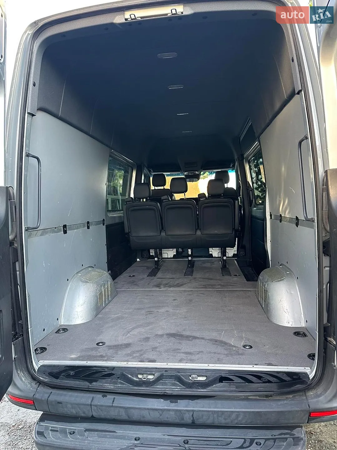 2020 Mercedes-Benz Sprinter - мініатюра 22