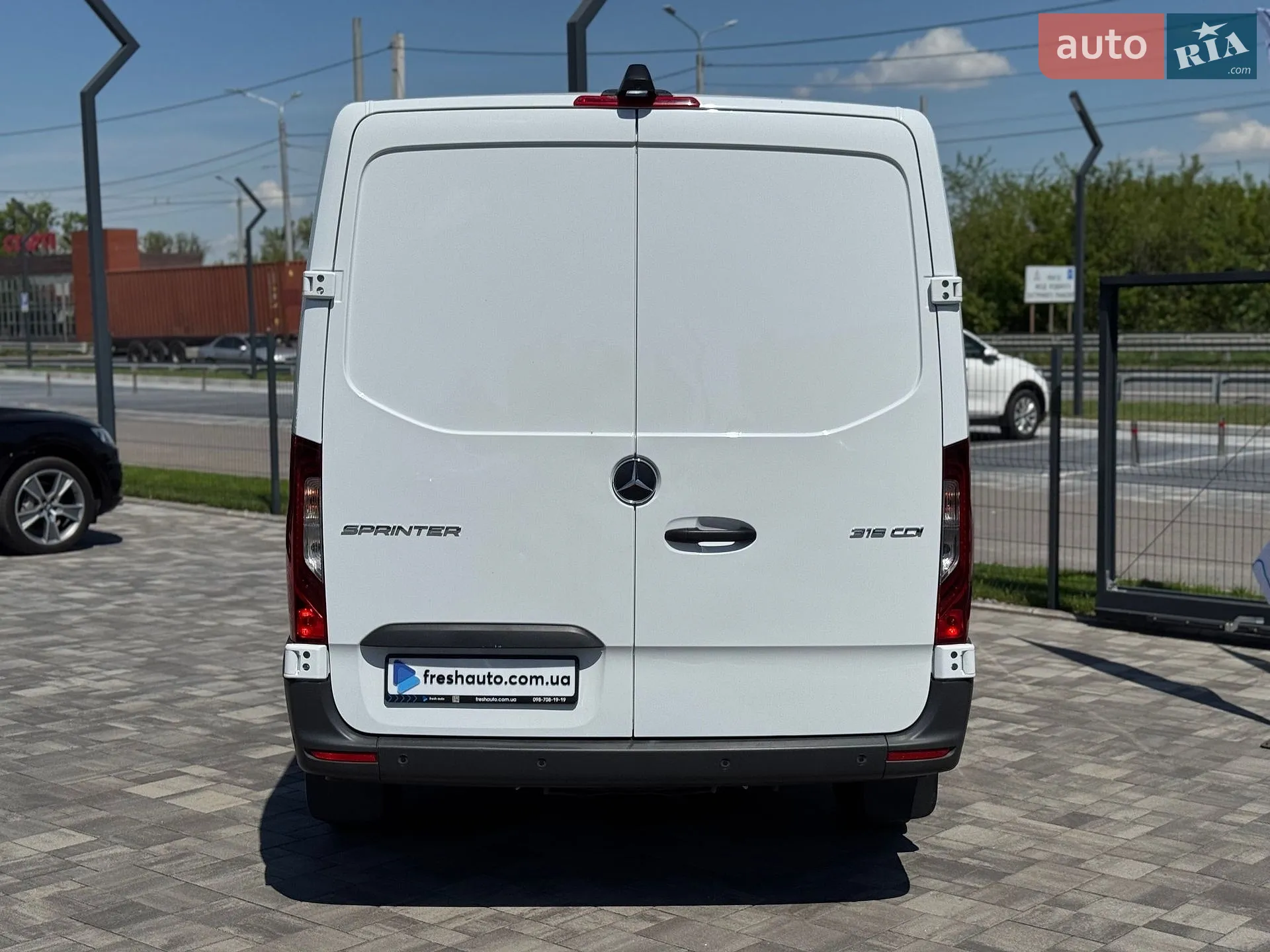 2018 Mercedes-Benz Sprinter - мініатюра 11