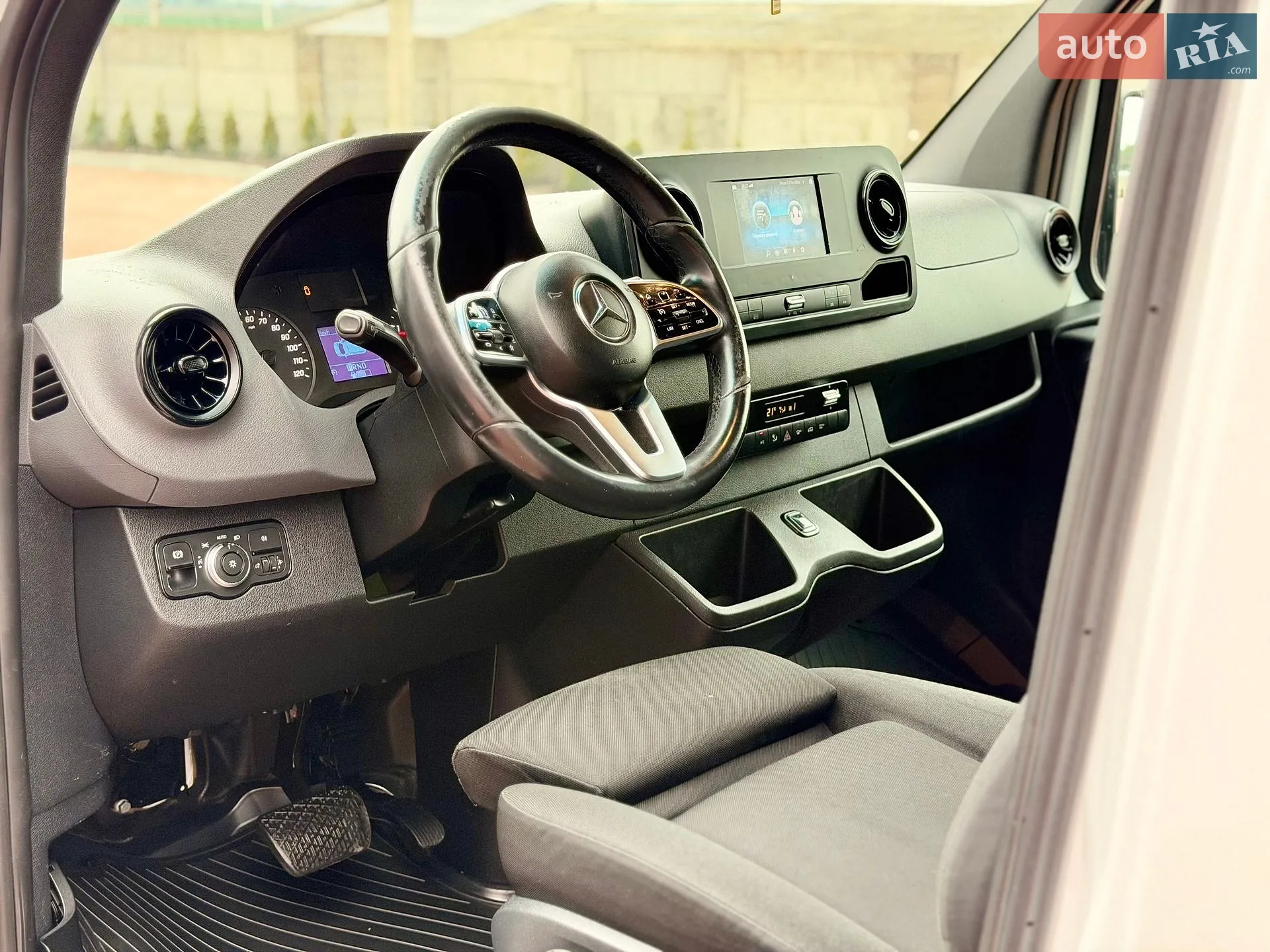 2018 Mercedes-Benz Sprinter - мініатюра 19