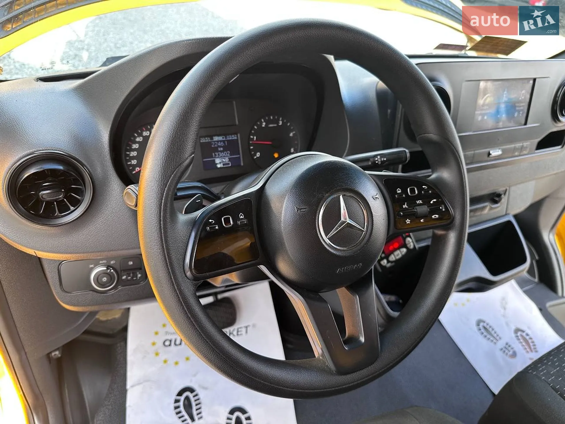 2020 Mercedes-Benz Sprinter - мініатюра 42