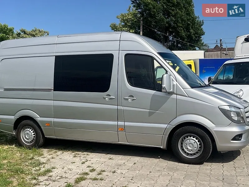 Mercedes-Benz Sprinter