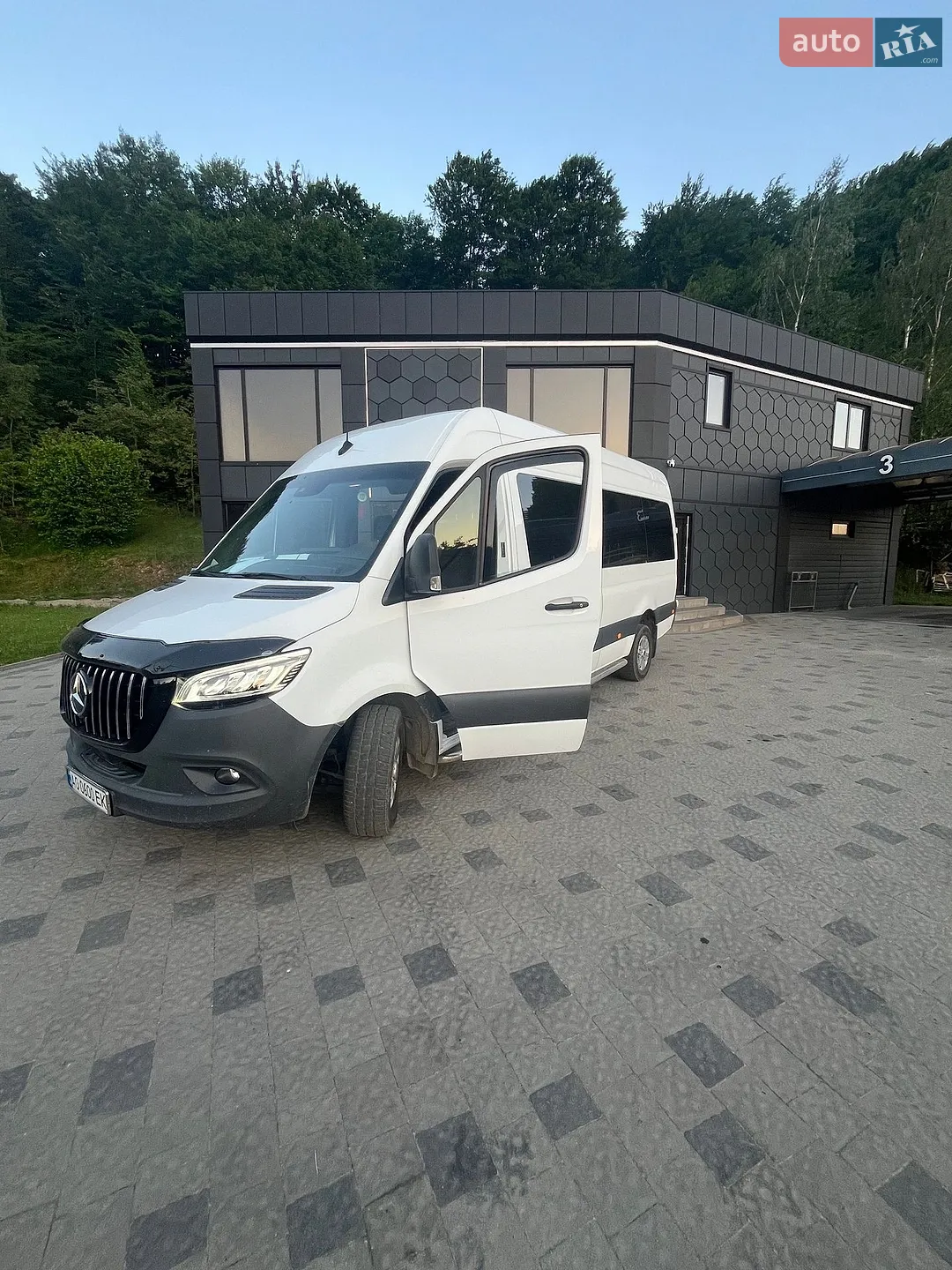 2020 Mercedes-Benz Sprinter - мініатюра 3