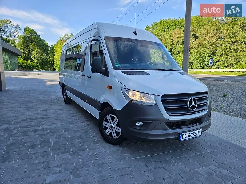 Mercedes-Benz Sprinter