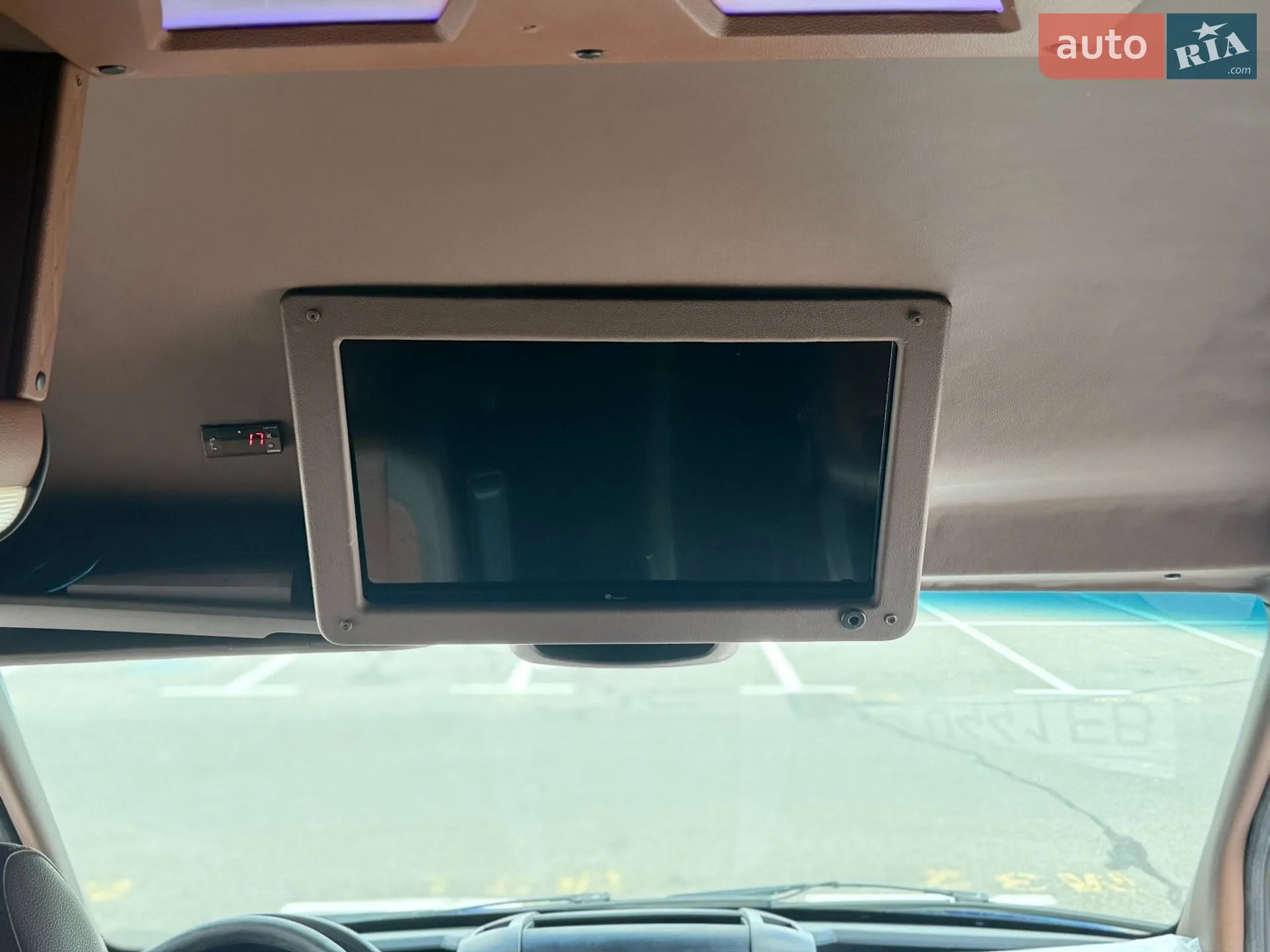 2016 Mercedes-Benz Sprinter - мініатюра 27