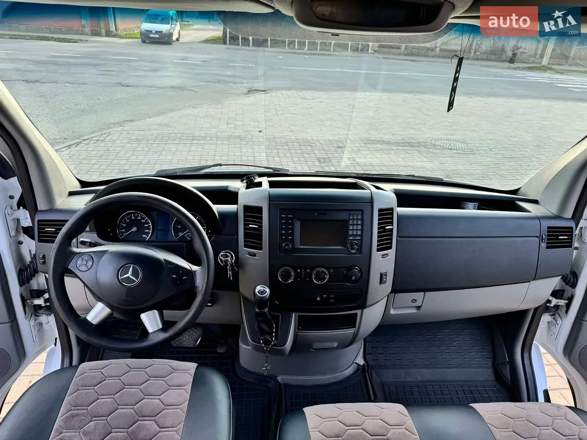 2019 Toyota Land Cruiser - мініатюра 42