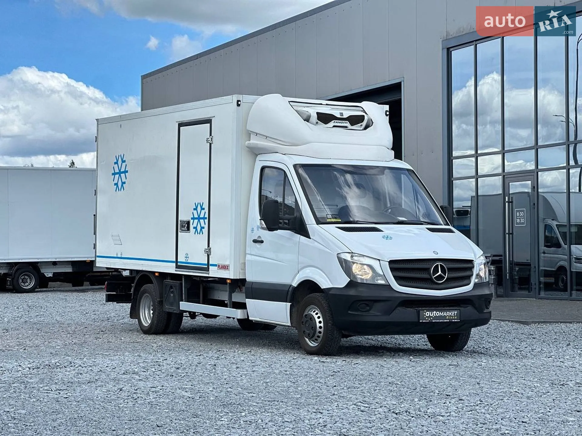 2019 Mercedes-Benz Sprinter - мініатюра 8
