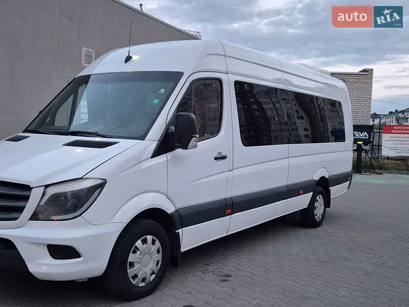 Mercedes-Benz Sprinter