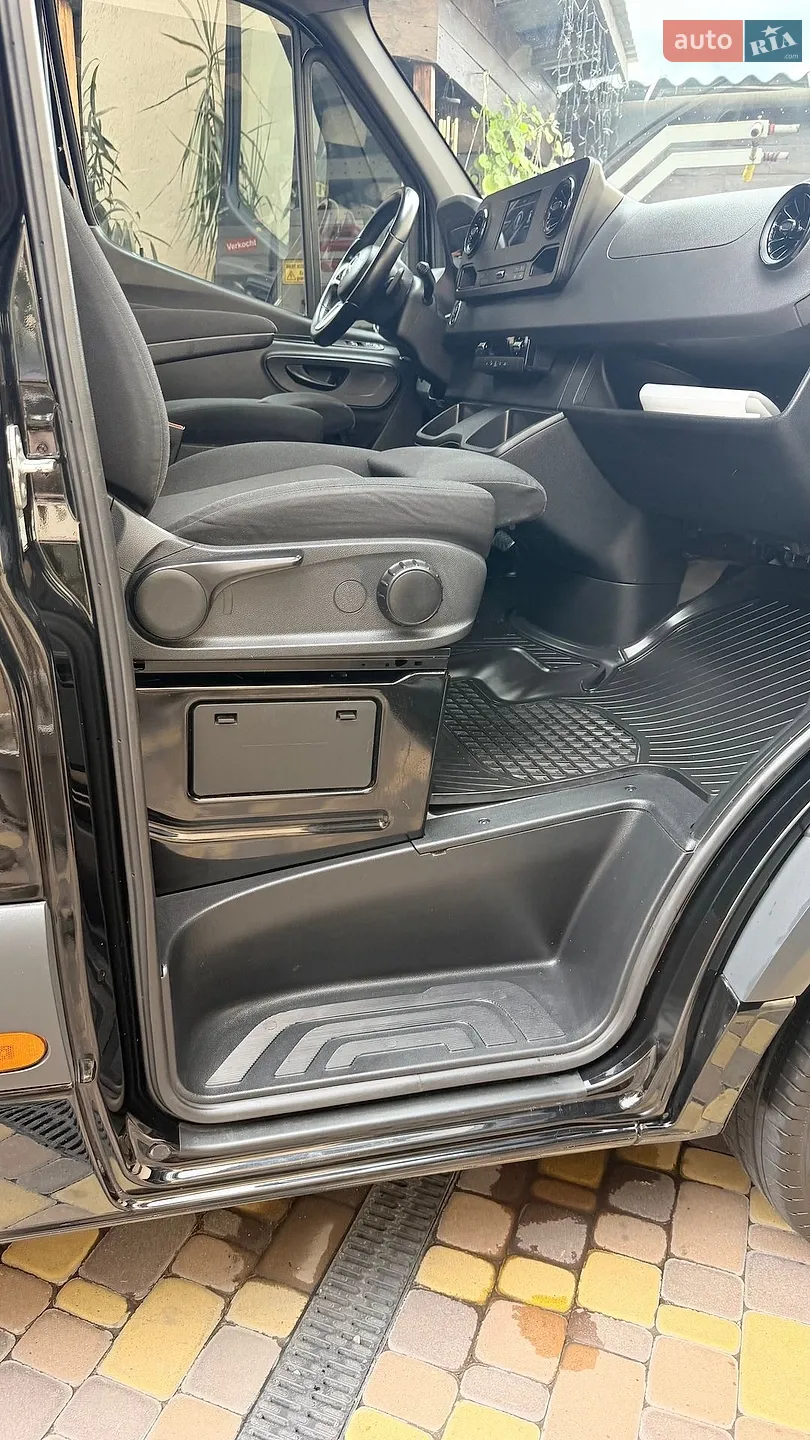2022 Mercedes-Benz Sprinter - мініатюра 43