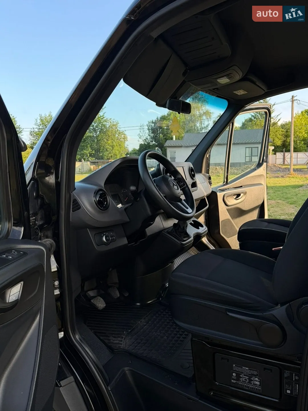 2020 Mercedes-Benz Sprinter - мініатюра 9