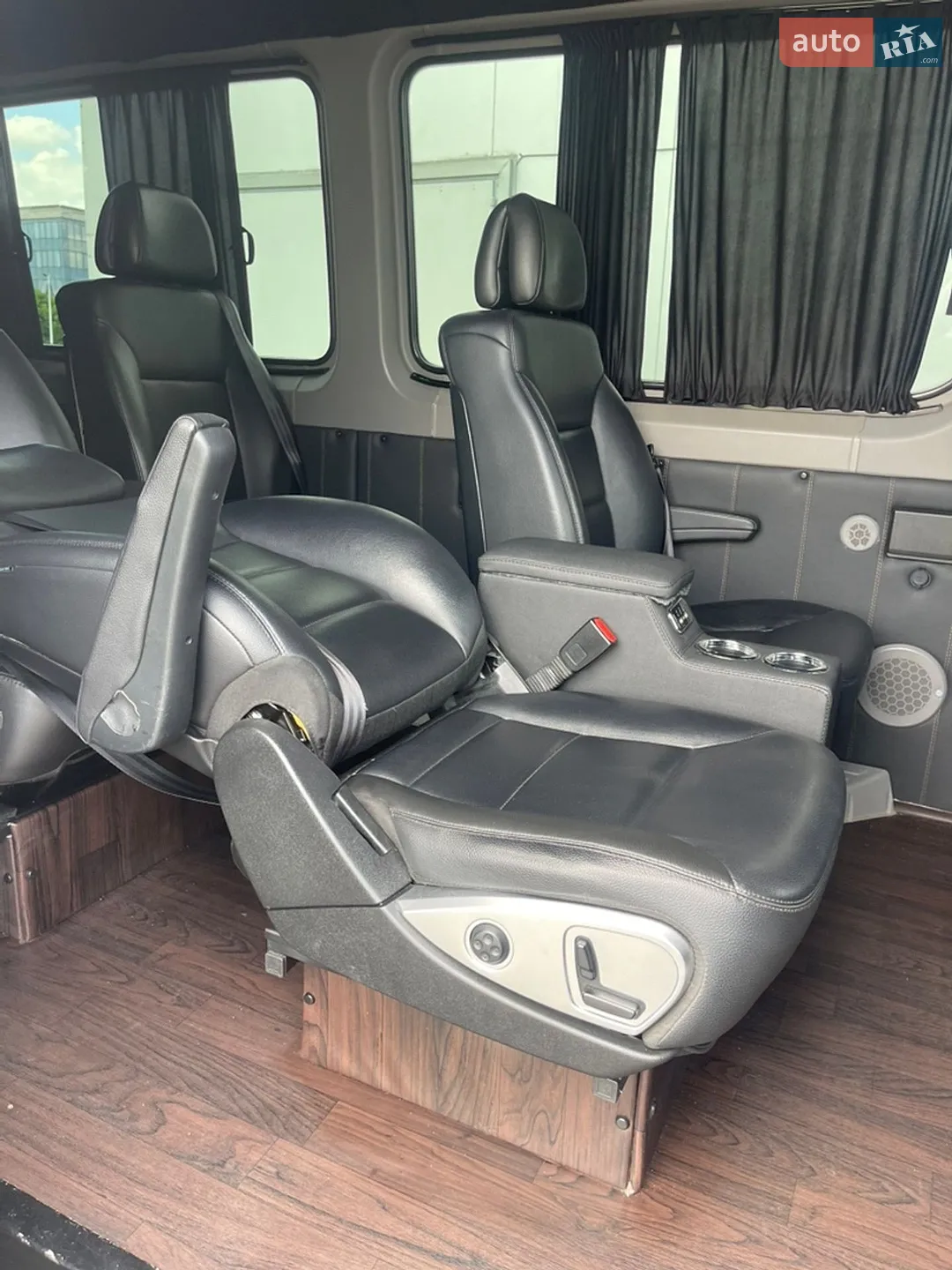 2011 Mercedes-Benz Sprinter - мініатюра 22