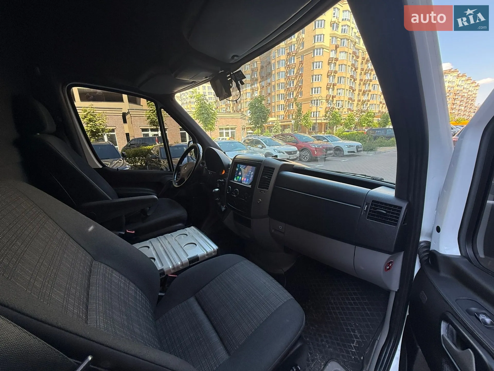 2015 Mercedes-Benz Sprinter - мініатюра 53